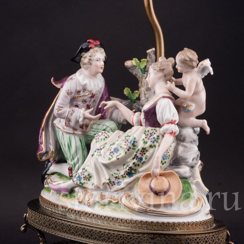 Фарфоровая лампа Влюбленная пара, Sitzendorf, Германия, сер. 20 века.