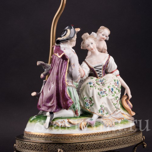 Фарфоровая лампа Влюбленная пара, Sitzendorf, Германия, сер. 20 века.