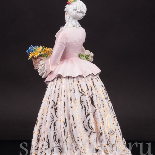 Фарфоровая статуэтка девушки Цветочница, Luigi Fabris, Италия, пер. пол. 20 века.
