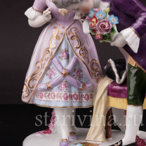 Фигурка из фарфора Первое свидание, Heubach, Германия, нач. 20 века.