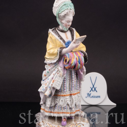 Фарфоровая статуэтка Дама с муфтой, читающая письмо, Meissen, Германия, сер. 19 - нач. 20 вв.