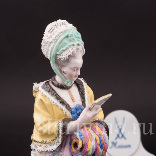 Фарфоровая статуэтка Дама с муфтой, читающая письмо, Meissen, Германия, сер. 19 - нач. 20 вв.