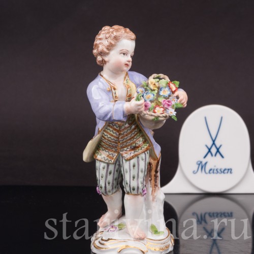 Фарфоровая статуэтка Мальчик с корзиной цветов, Meissen, Германия, перв. пол. 20 в.