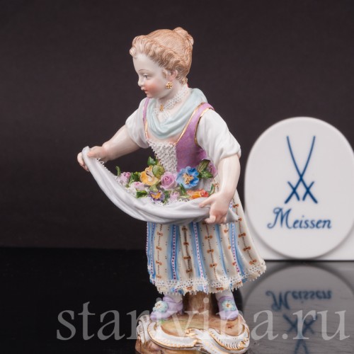 Фарфоровая статуэтка Девочка с цветами в подоле, Meissen, Германия, 19 век.