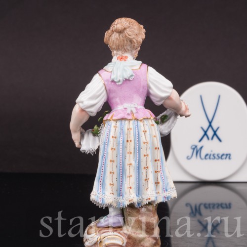 Фарфоровая статуэтка Девочка с цветами в подоле, Meissen, Германия, 19 век.