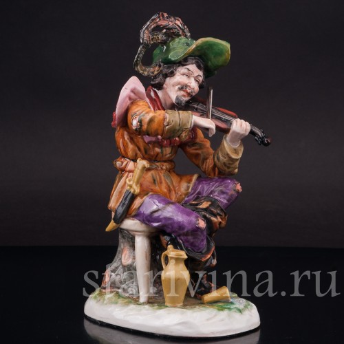 Фигурка из фарфора Странствующий музыкант со скрипкой Ernst Bohne Sohne, Германия, нач. 20 в.