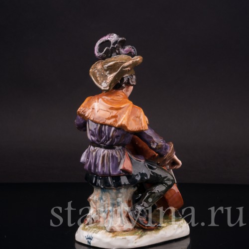 Статуэтка из фарфора Странствующий музыкант с контрабасом, Ernst Bohne Sohne, Германия, нач. 20 в.