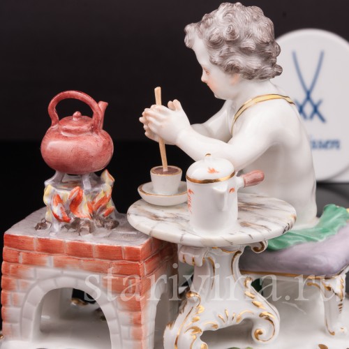 Фарфоровая статуэтка Аллегория огня, путти с чайником, Meissen, Германия, 1951 г.