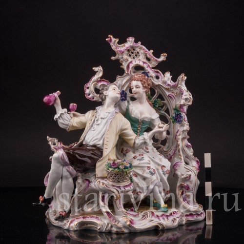 Фарфоровая композиция Вино любви, пасторальная пара, Volkstedt, Германия, нач. 20 в.