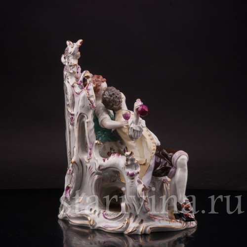 Фарфоровая композиция Вино любви, пасторальная пара, Volkstedt, Германия, нач. 20 в.