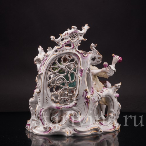 Фарфоровая композиция Вино любви, пасторальная пара, Volkstedt, Германия, нач. 20 в.