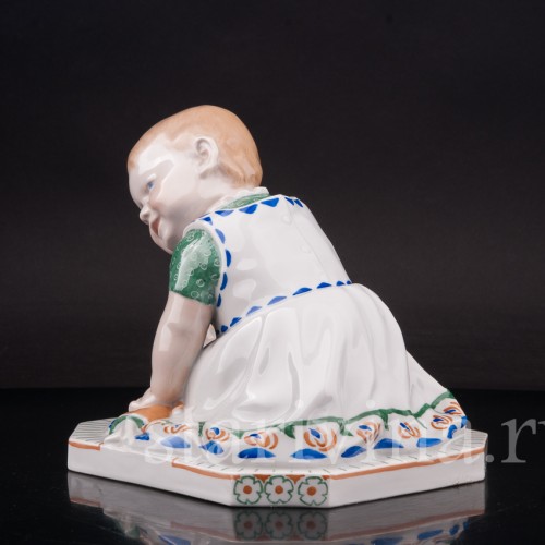 Фигурка из фарфора Девочка с куклой, Schwarzburger, Германия, нач. 20 в.