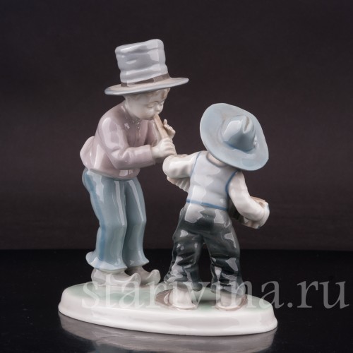 Фигурка детей из фарфора Маленький оркестр, Metzler & Ortloff, Германия, перв. пол. 20 в.