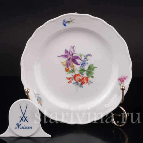 Декоративная тарелка из фарфора Цветы, Meissen, Германия, сер. 20 в.