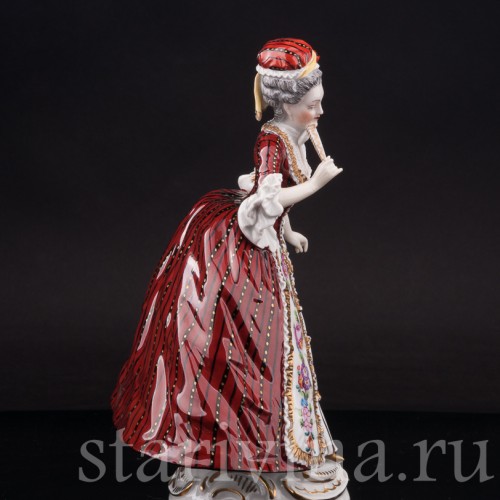 Фигурка из фарфора Дама с веером Carl Thieme, Германия, пер. пол. 20 в.