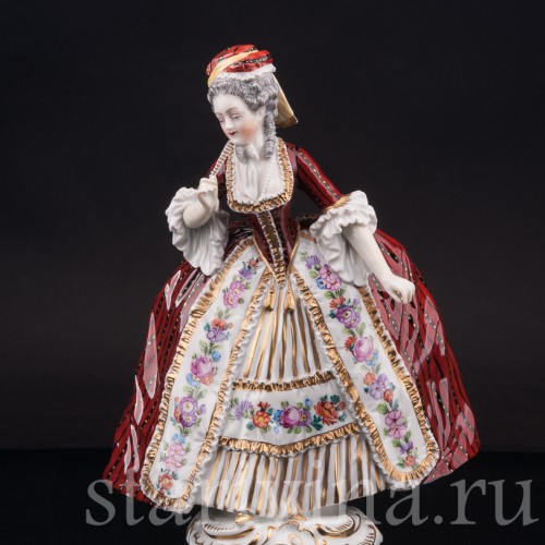 Фигурка из фарфора Дама с веером Carl Thieme, Германия, пер. пол. 20 в.