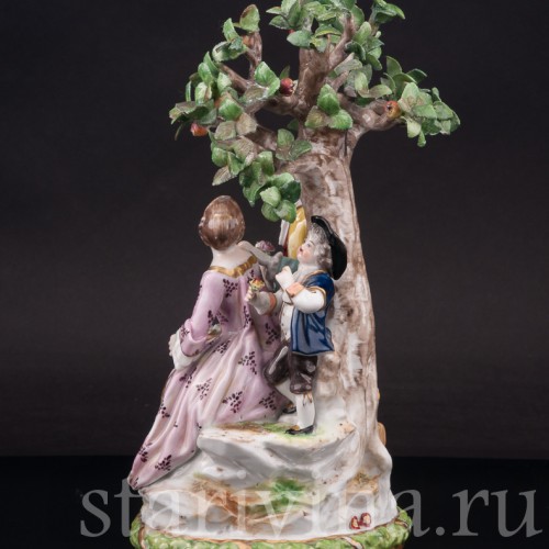 Фарфоровая композиция Под деревом, Volkstedt, Германия, кон. 19 в.