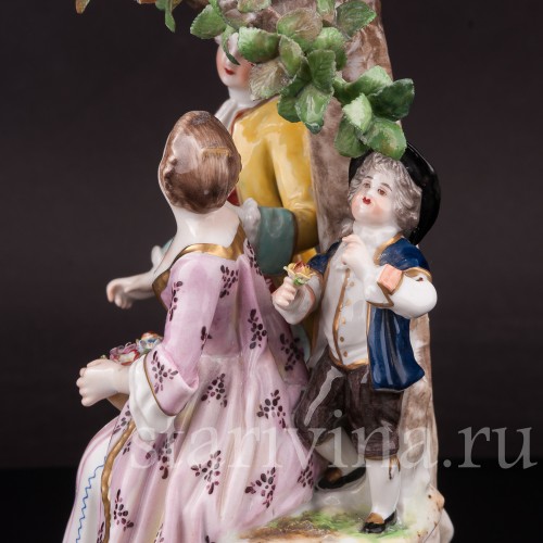 Фарфоровая композиция Под деревом, Volkstedt, Германия, кон. 19 в.