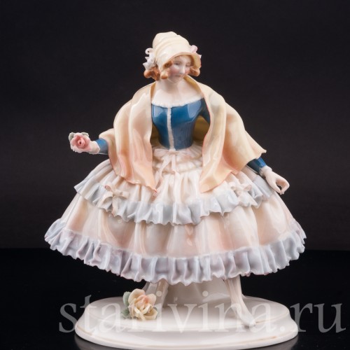 Фарфоровая статуэтка Девушка в капоре, Karl Ens, Германия, 1920-30 гг.