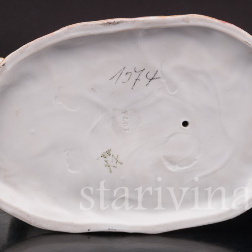 Фарфоровая фигурка "Кто это? Угадай!", Muller & Co, Германия, нач. 20 в.