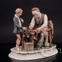 Композиция из фарфора Башмачник за работой, Pucci, Capodimonte, Италия, вт. пол. 20 в.