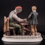 Композиция из фарфора Башмачник за работой, Pucci, Capodimonte, Италия, вт. пол. 20 в.