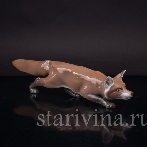 Статуэтка из фарфора Крадущаяся лиса, Bing & Grondahl, Дания, 1948-52 гг.