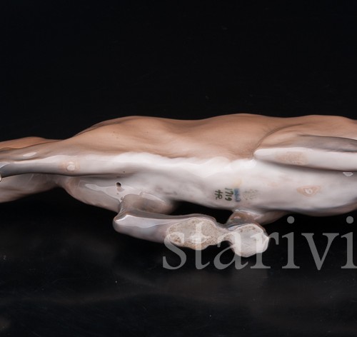 Статуэтка из фарфора Крадущаяся лиса, Bing & Grondahl, Дания, 1948-52 гг.