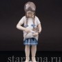 Фигурка из фарфора Девочка с котенком Bing & Grondahl, Дания, 1952-58 гг.