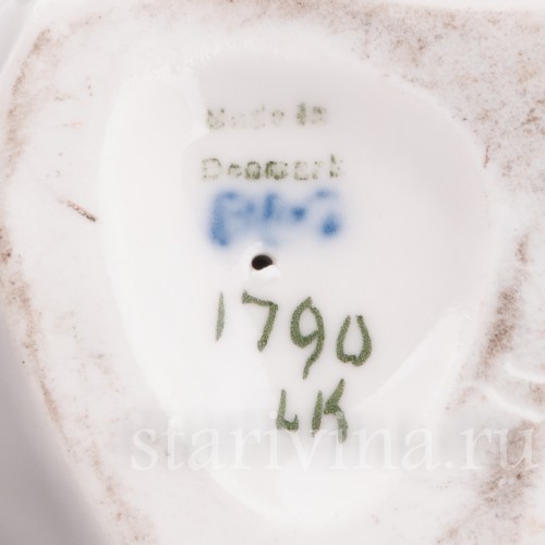 Фигурка из фарфора Малыш с бульдогом, Bing & Grondahl, Дания, 1952-58 гг.