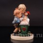 Фигурка из фарфора Дети у колыбели Goebel, Германия, 1955 г.