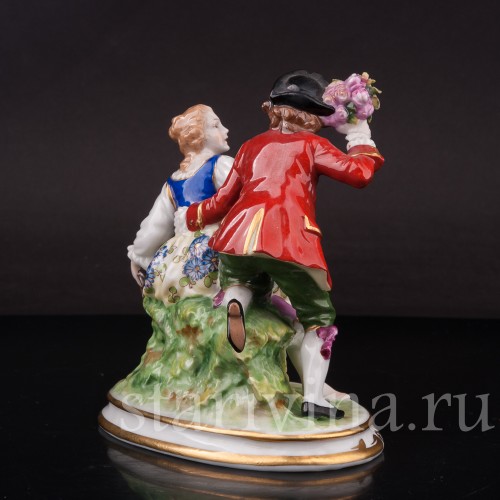 Композиция из фарфора Пылкий поклонник, Muller & Co, Германия, пер. пол. 20 века.