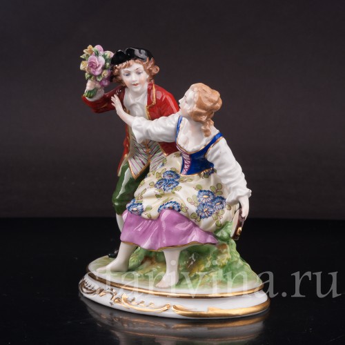 Композиция из фарфора Пылкий поклонник, Muller & Co, Германия, пер. пол. 20 века.