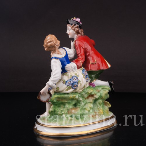 Композиция из фарфора Пылкий поклонник, Muller & Co, Германия, пер. пол. 20 века.