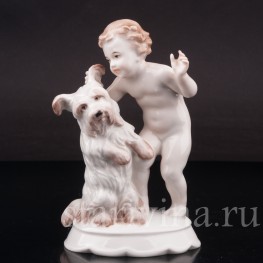 Фигурка из фарфора "По секрету", малыш с собакой, Rosenthal, Германия, 1935 год.