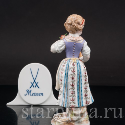 Фигурка из фарфора Девочка с лопатой Meissen, Германия, сер. 19 - нач. 20 вв.