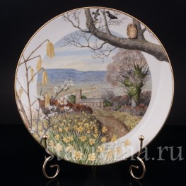 Декоративная тарелка из фарфора Сельская церковь в марте, Royal Worcester, Великобритания, 1979 г.
