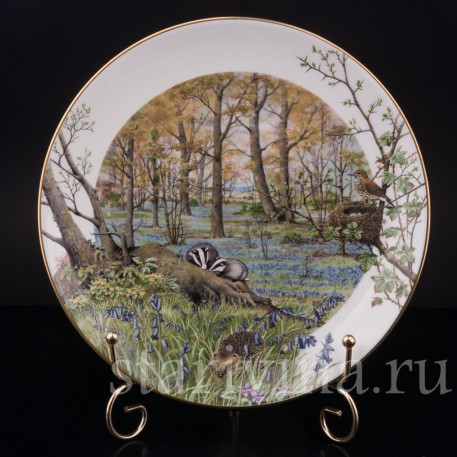 Декоративная тарелка из фарфора Лес в апреле, Royal Worcester, Великобритания, 1979 г.