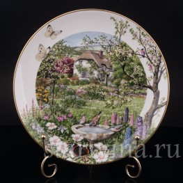 Июнь, Royal Worcester, Великобритания 