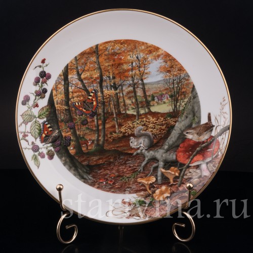Декоративная тарелка из фарфора Цвета осени в октябре, Royal Worcester, Великобритания, 1979 г.