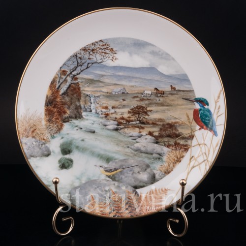Декоративная тарелка из фарфора Уединённый ручей в ноябре, Royal Worcester, Великобритания, 1979 г.