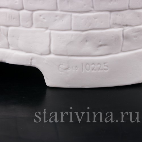 Композиция из фарфора Пара на краю фонтана, Unger, Schneider & Cie, Германия, 1875-79 гг.