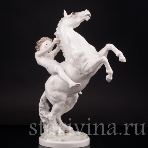 Статуэтка девушки из фарфора Утренняя прогулка, обнаженная на лошади, Hutschenreuther, Германия, 1945-49 гг.
