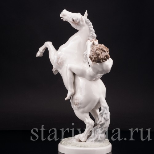 Статуэтка девушки из фарфора Утренняя прогулка, обнаженная на лошади, Hutschenreuther, Германия, 1945-49 гг.