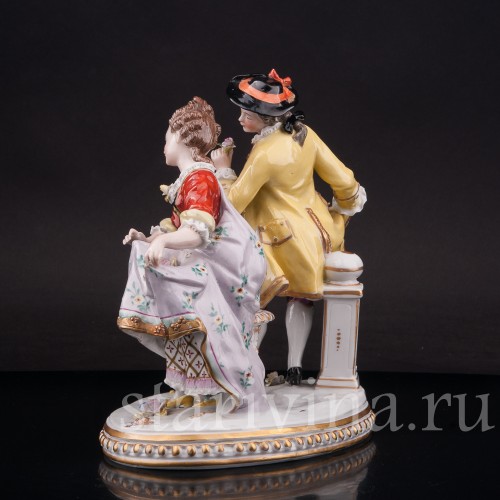 Фарфоровая статуэтка Влюбленная пара у вазона, Sitzendorf, Германия, пер. пол. 20 в.