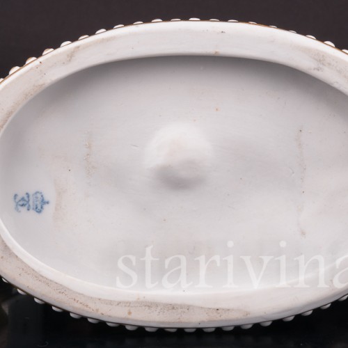 Фарфоровая статуэтка Влюбленная пара у вазона, Sitzendorf, Германия, пер. пол. 20 в.