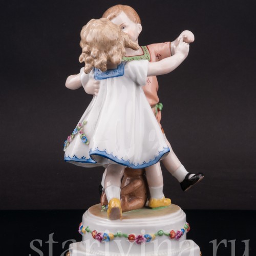 Фигурка из фарфора Танцующие дети E. A. Muller, Германия, 1890-1927 гг.