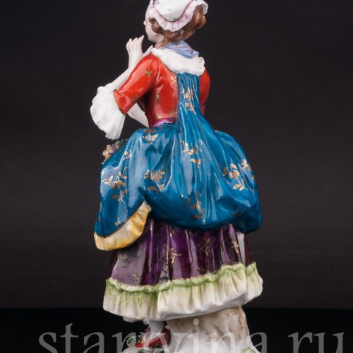 Фарфоровая статуэтка девушки Продавщица цветов, Германия, кон. 19 в.