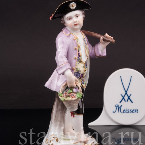 Фарфоровая статуэтка Мальчик с мотыгой, Meissen, Германия, сер. 19 - нач. 20 вв.