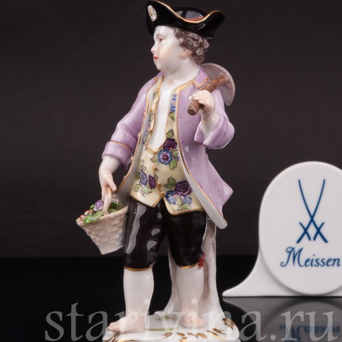 Фарфоровая статуэтка Мальчик с мотыгой, Meissen, Германия, сер. 19 - нач. 20 вв.